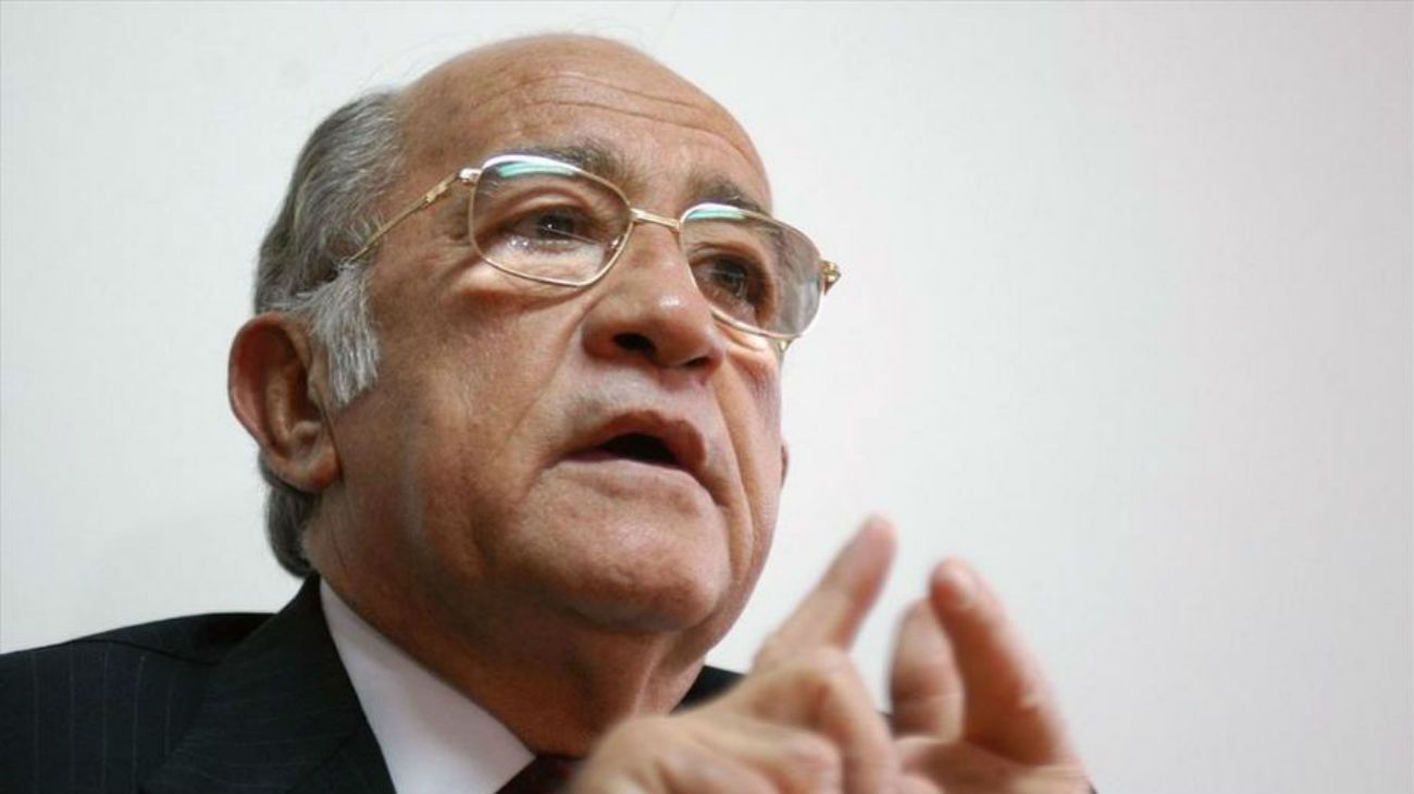 José Antonio Romero Feris: "El Presupuesto 2019 es incumplible"