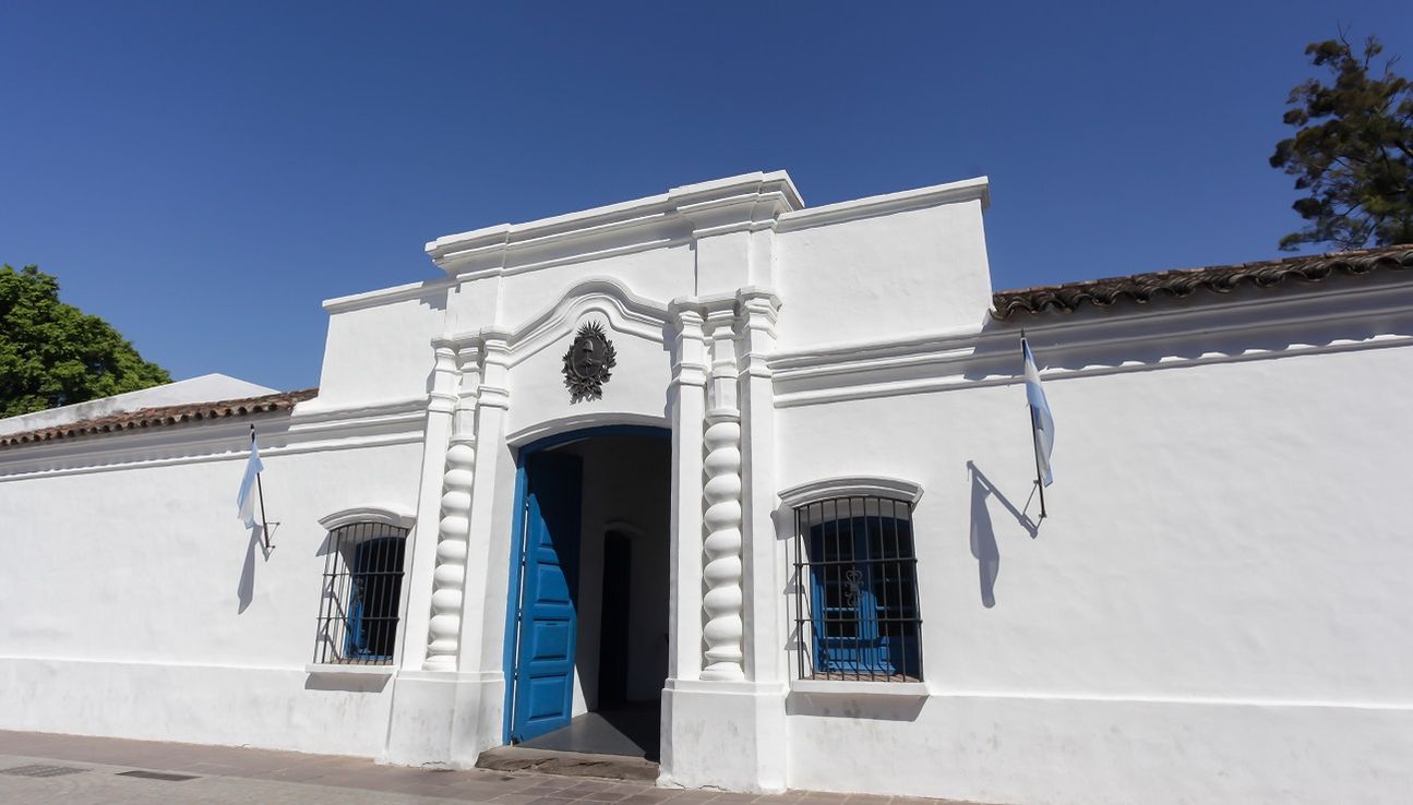 Elecciones 2023 "a la tucumana"
