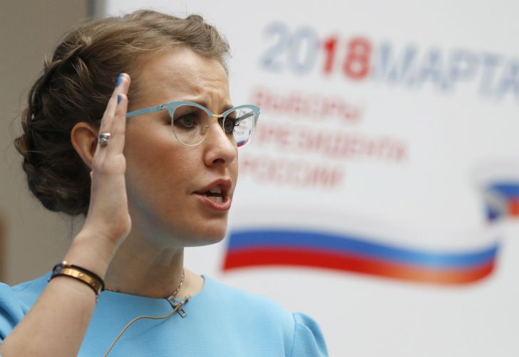 La bella Xenia, la "Paris Hilton rusa" que pelea por la presidencia