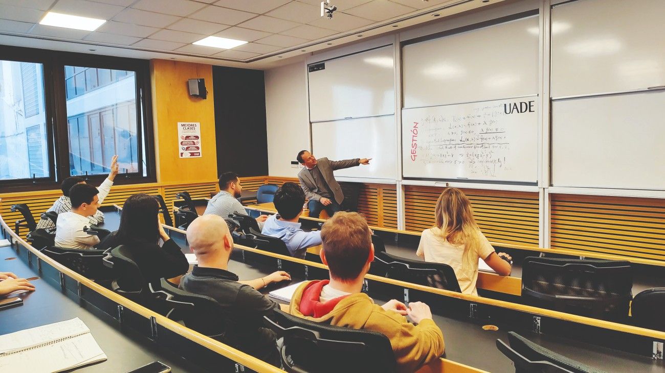 Ya no alcanza con un título universitario, el mercado laboral presenta nuevos desafíos