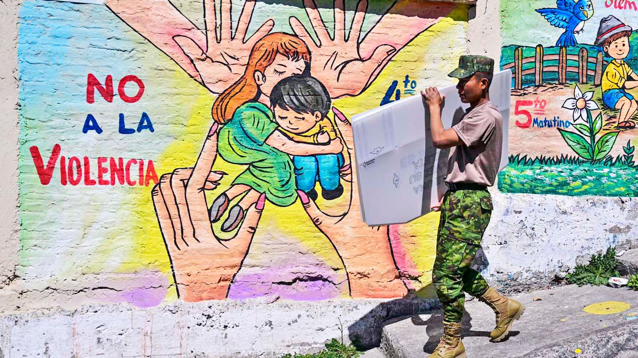 La violencia no da respiro a Ecuador, que hoy vota tras una campaña sangrienta
