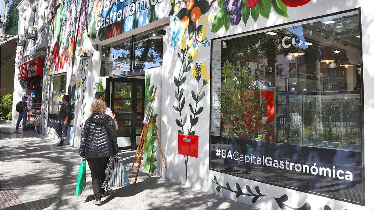 Con puestos gourmet y clásicos, ya reabrieron el Mercado San Nicolás