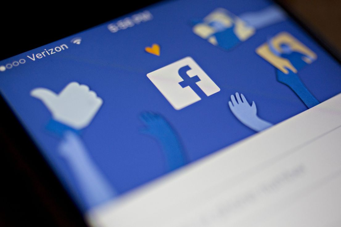Facebook adquiere startup de compras visuales para reforzar IA