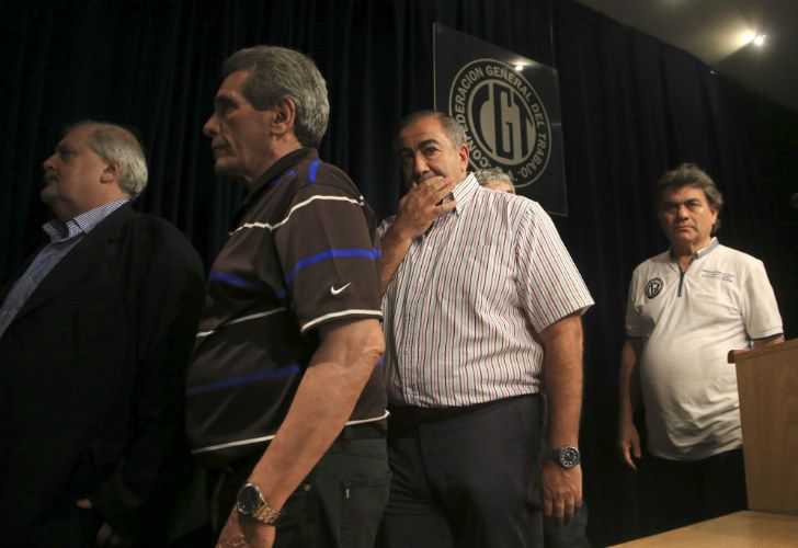 Héctor Daer: "Si hay un decreto habrá paro"
