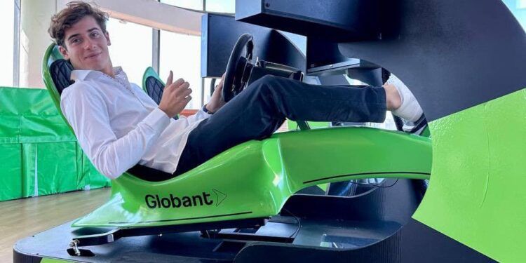 Boom de simuladores de F1: pyme cordobesa ya vendió 500 monoplazas y busca exportar