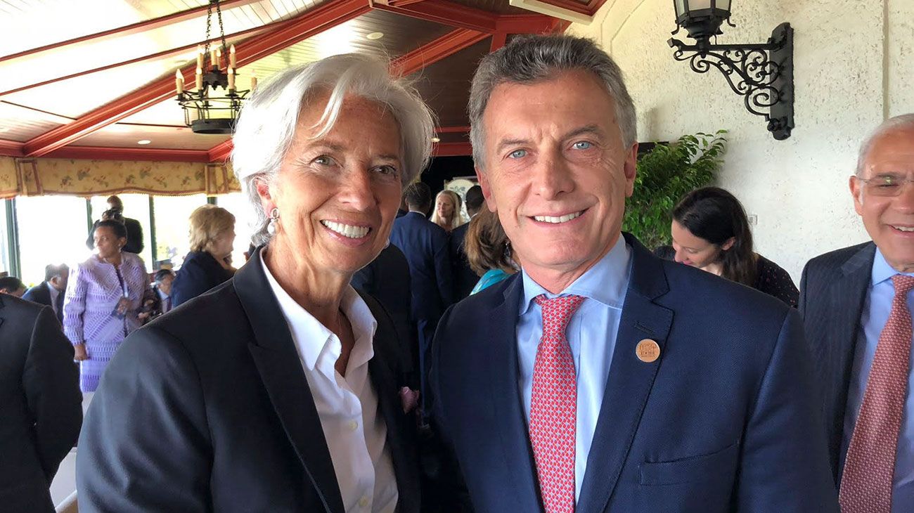 El baile de Macri para seducir al FMI: "Que Argentina termine enamorada de Christine"