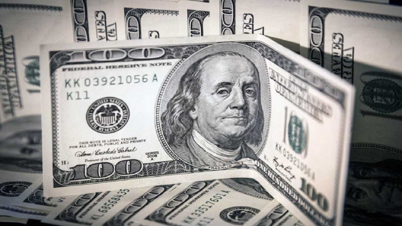 Cuáles son los motivos por los que aumenta el dólar
