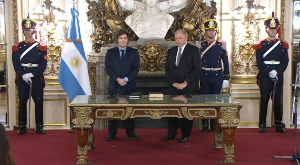 Werthein juró como canciller e inició la "purga" de los funcionarios de la echada Diana Mondino