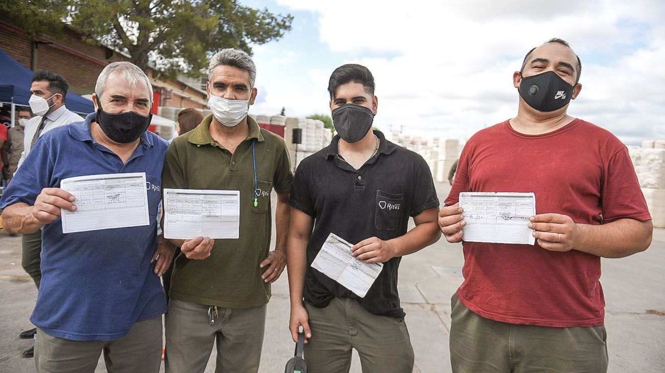 La Rioja es la primera provincia en aplicar el operativo de vacunación contra el Covid en las fábricas