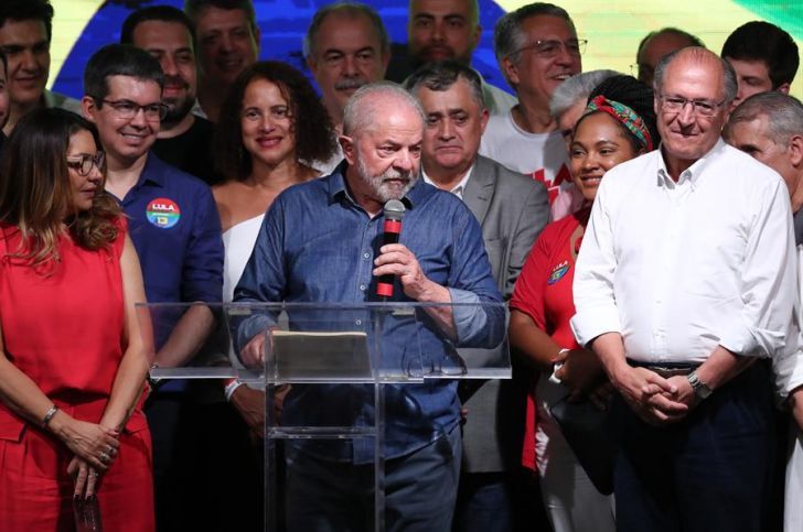 “Uno de los principales objetivos de Lula será reestablecer la paz interior en Brasil”