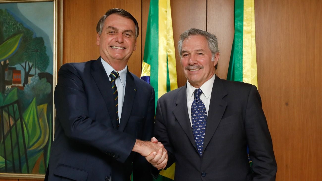 Bolsonaro propone a Alberto reunirse el día de la asunción de Lacalle Pou
