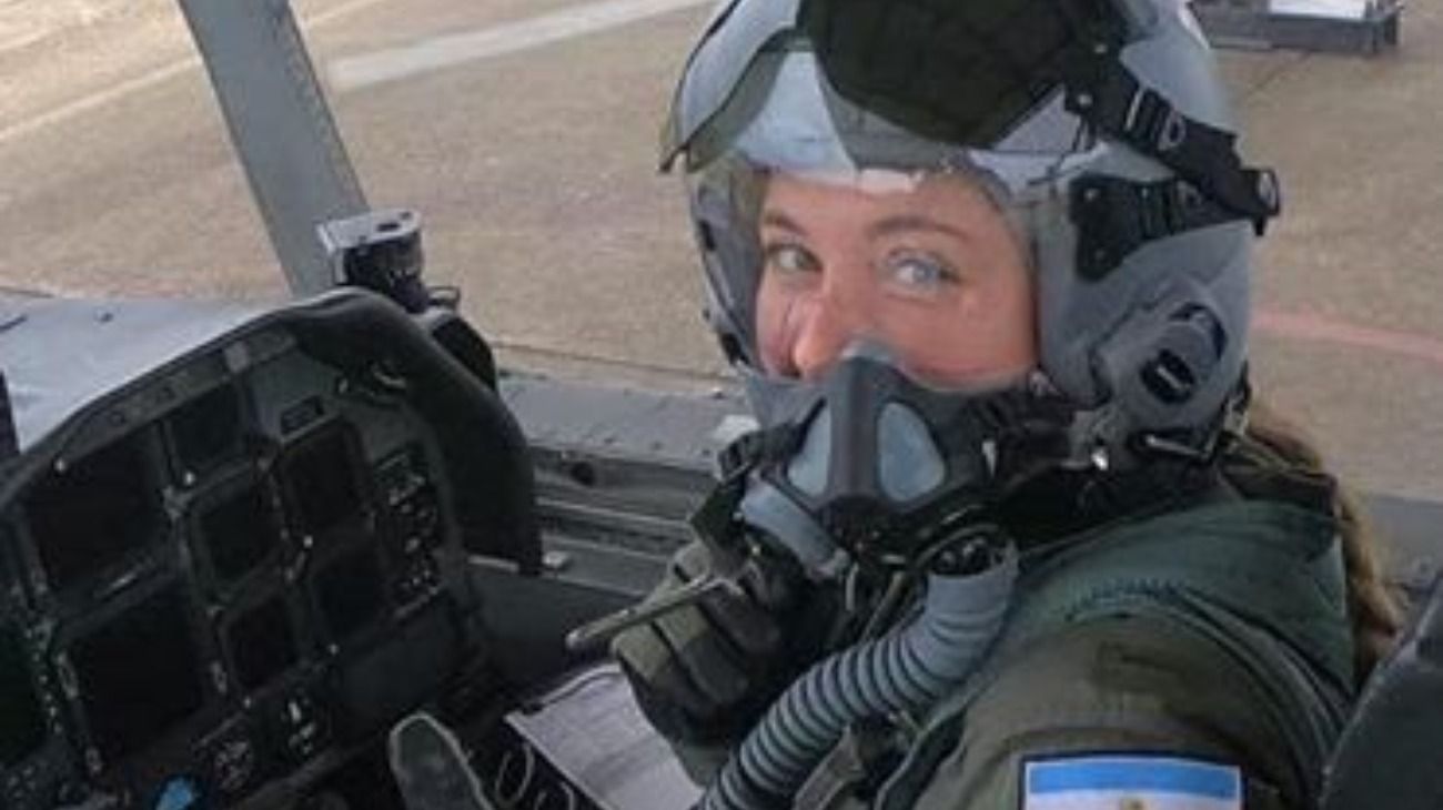Quién es Sofía Vier, la primera aviadora argentina egresada de la Fuerza Aérea de EEUU