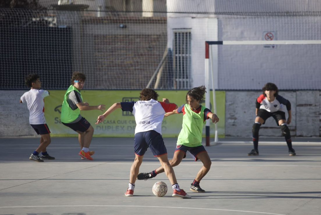 Matías Lammens lanzó la cuarta etapa del programa Clubes en Obra