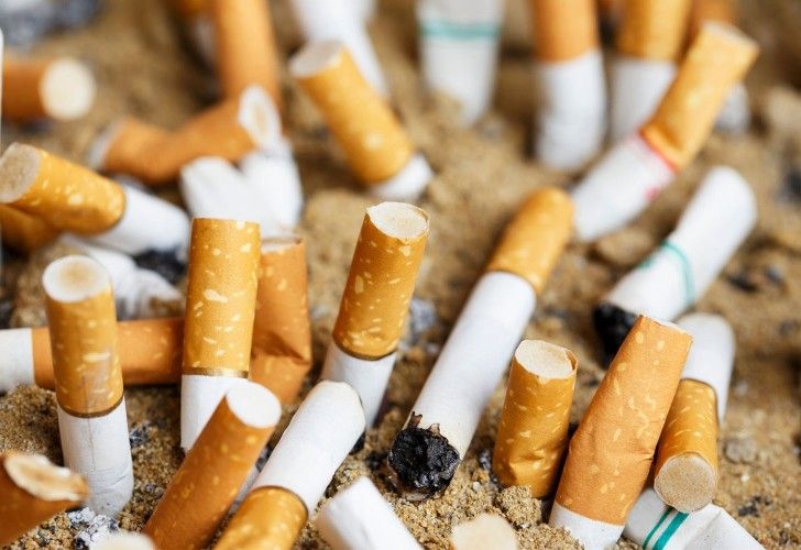 Un estudio revela que las colillas de cigarrillo deberán gestionarse como un residuo peligroso