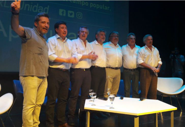 Buscando la unidad, se reunieron distintos sectores del peronismo