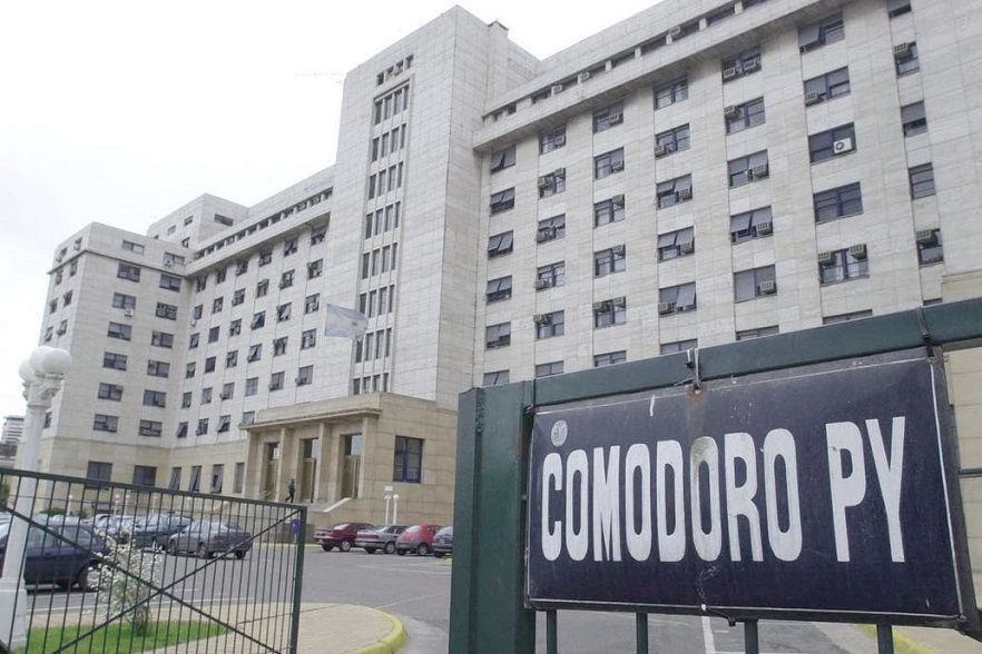 La Constitución y el servicio de justicia