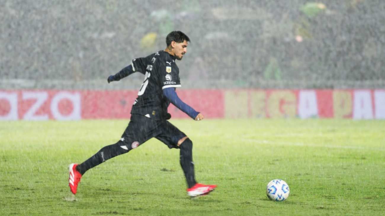 El fútbol no es normal ni siquiera cuando hay sol